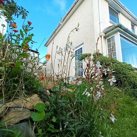 Sunrise! ~ 2 Bedrooms, Garden, Parking, Sea Views St Ives Exterior foto